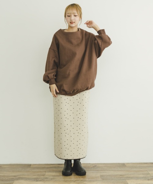 ITEMS URBANRESEARCH(アイテムズ アーバンリサーチ)の「裏起毛ボートネックスウェット(スウェット・レディース・ブラウン/グレー系その他/オフホワイト・FREE)」の7枚目の写真