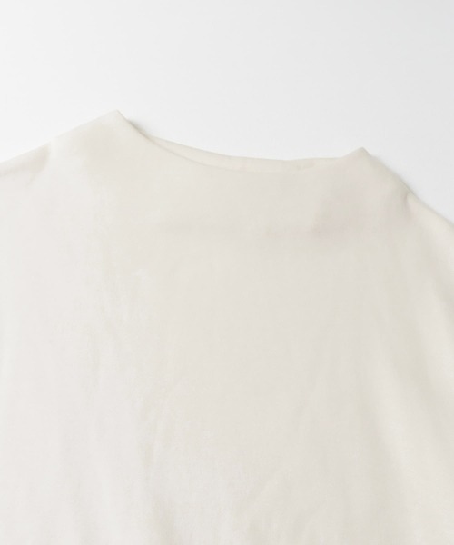 ITEMS URBANRESEARCH(アイテムズ アーバンリサーチ)の「裏起毛ボートネックスウェット(スウェット・レディース・ブラウン/グレー系その他/オフホワイト・FREE)」の22枚目の写真