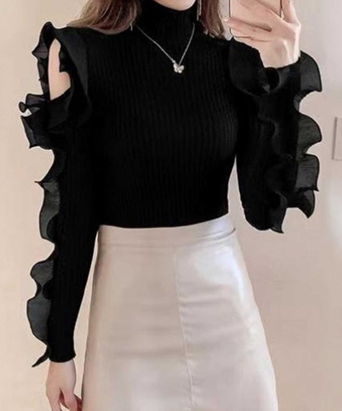 CADBURY（キャドバリー）の「袖プリーツフリルハイネックリブニット（ニット/セーター・レディース・ホワイト/ブラック・FREE）」の2枚目の写真