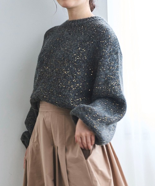 Sirin(シリン)の「スパングルボリュームモヘアニット(ニット/セーター・レディース・ライトピンク/チャコールグレー/ベージュ・FREE)」の16枚目の写真