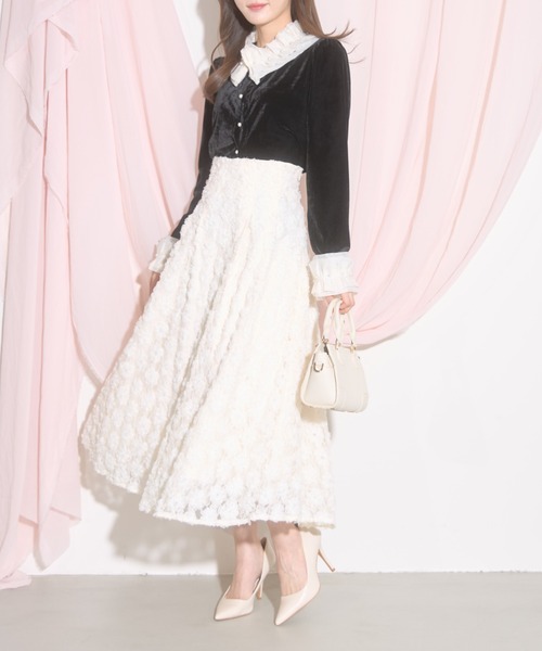 tocco closet(トッコ クローゼット)の「【ZOZO限定】衿×カフスチュールパールカーディガン(カーディガン/ボレロ・レディース・ホワイト/ブラック・M)」の15枚目の写真