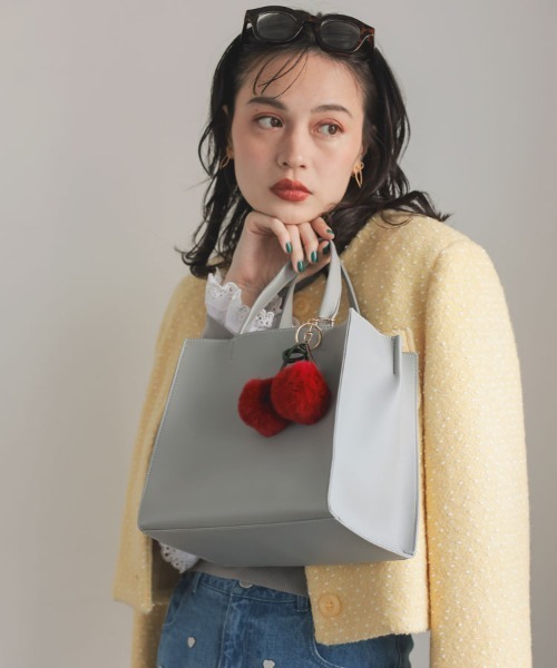 セール】ラビットファーさくらんぼチャーム（チャーム）｜DONOBAN