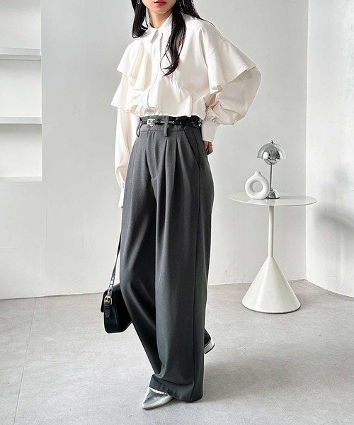 GeeRA(ジーラ)の「アシメデザインフリルシャツ(シャツ/ブラウス・レディース・オフホワイト/ブルー・LARGE/MEDIUM)」の12枚目の写真