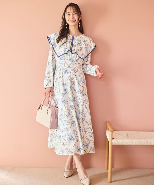 ANY SIS（エニィスィス）の「【洗える】スカーフデザインプリント ワンピース（ワンピース・レディース・ネイビー系4/アイボリー系4・0）」の3枚目の写真