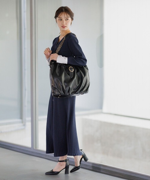 Andemiu（アンデミュウ）の「チェーンラウンドショルダー304064（トートバッグ・レディース・ベージュ/ブラック・FREE）」の22枚目の写真