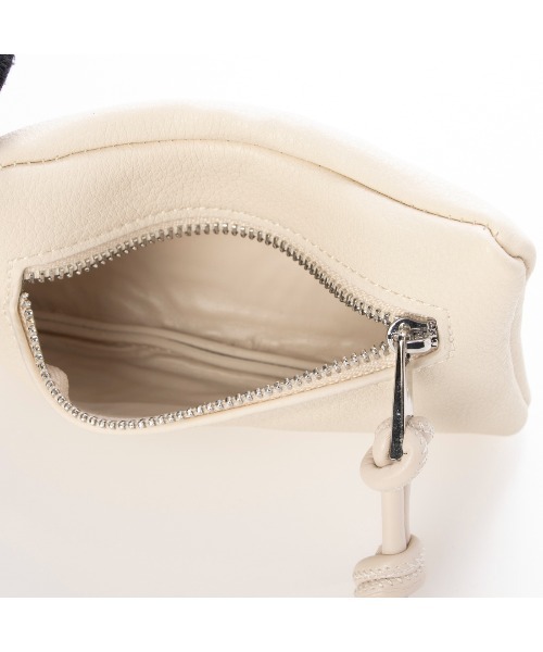 EVOL（イーボル）の「【ユニセックス・軽量】マルチミニショルダーバッグ LY40236（ショルダーバッグ・レディース・シルバー/ブラック/アイボリー・FREE）」の11枚目の写真