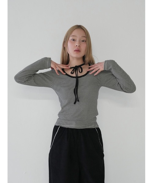 Uenui（ウニュイ）の「【 cunii 】リボンストラップ ボーダー パフスリーブ トップス ロンT 長袖カットソー（Tシャツ/カットソー・レディース・ブラック/グレー・FREE）」の13枚目の写真