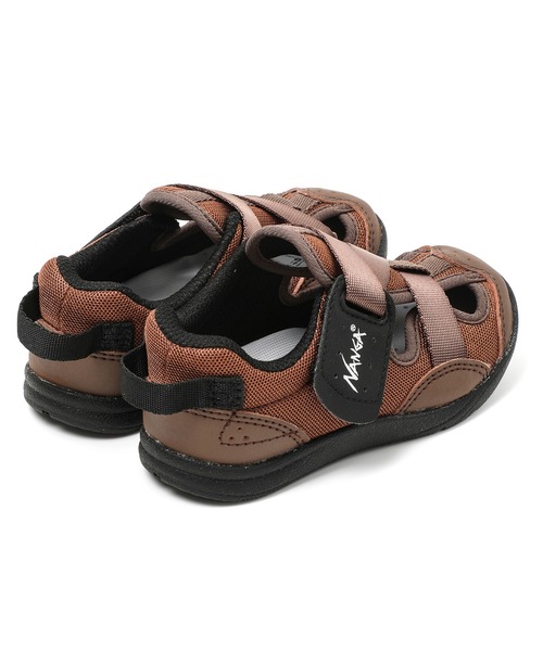 IFME（イフミー）の「KIDS｜NANGA×IFME+ キネティックウォーターサンダル（サンダル・キッズ・ブラウン/ブラック/グレー・15.0cm/15.5cm/16.0cm/16.5cm/17.0cm/17.5cm/18.0cm/18.5cm/19.0cm）」の8枚目の写真