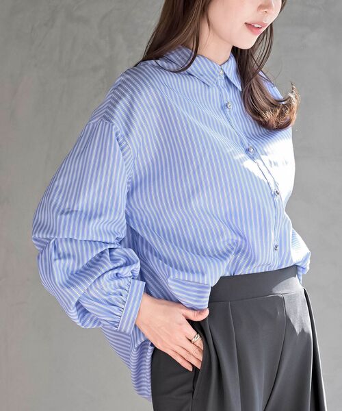 rps（アールピーエス）の「変形スリーブ裾タック多釦ブラウス（シャツ/ブラウス・レディース・オフホワイト/チャコールグレー/ライトグレー/アイボリー/サックスブルー/ホワイト系その他2/ホワイト系その他3・フリー）」の7枚目の写真