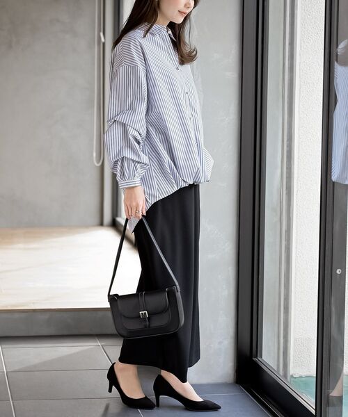 rps（アールピーエス）の「変形スリーブ裾タック多釦ブラウス（シャツ/ブラウス・レディース・オフホワイト/チャコールグレー/ライトグレー/アイボリー/サックスブルー/ホワイト系その他2/ホワイト系その他3・フリー）」の13枚目の写真