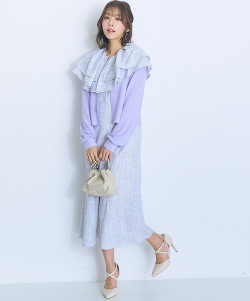 marun(マルン)の「<大きいサイズ>ビジューデザインカットソーカーディガン marun(カーディガン/ボレロ・レディース・ラベンダー/ブラック・L/LL/3L/4L/5L)」の3枚目の写真
