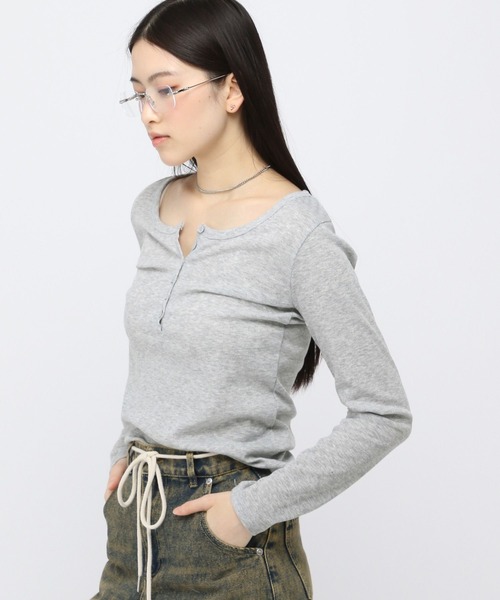 3.3 Field Trip (3.3フィールドトリップ)の「3.3 Field Trip/ボタンUネック長袖T(Tシャツ/カットソー・レディース・グレー/アイボリー・FREE)」の12枚目の写真