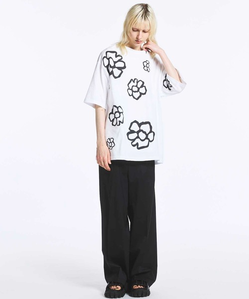 【 】オールオーバー フローラル プリント Tシャツ♪ ＆ビッグプリント オーバーサイズTシャツ＜ホワイト＞(S