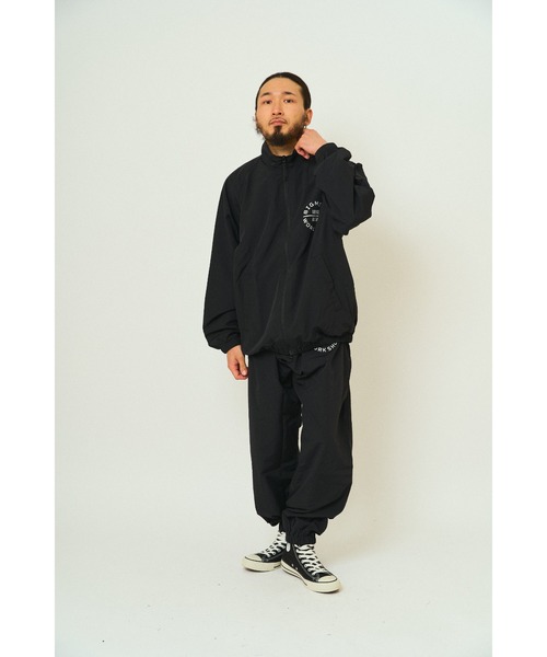 BIG MIKE（ビッグマイク）の「BIG MIKE ビッグマイク/ セットアップ対応 ナイロンタスラン トラックジャケット //// 102516200（ナイロンジャケット・メンズ・ブラック/ネイビー/チャコール・MEDIUM/X-LARGE/LARGE）」の18枚目の写真