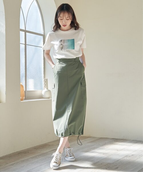 ikka（イッカ）の「【雑誌InRed5月号掲載】ロゴフォトプリントTシャツ【親子コーデ】（Tシャツ/カットソー・レディース・オフホワイト/ブラック/ホワイト/ライトグレー/ベージュ/クリアグリーン・S/M/L）」の20枚目の写真