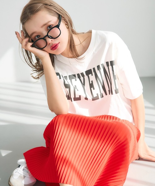 coca(coca)(コカ)の「テールカットカレッジビッグTシャツ(Tシャツ/カットソー・レディース・ライトベージュ/ホワイト/ライトグレー/チャコール・S/L/M)」の22枚目の写真