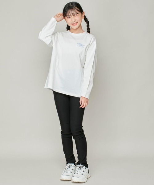 JENNI love(ジェニィラブ)の「【コットン100%】ロックデザインゆったりロンT(Tシャツ/カットソー・キッズ・オフホワイト/チャコールグレー/ピンク・130cm/140cm/150cm/160cm)」の5枚目の写真