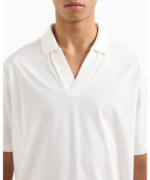 ARMANI EXCHANGE（アルマーニエクスチェンジ）の「【A|X アルマーニ エクスチェンジ】Vネック半袖ポロシャツ/REGULAR（ポロシャツ・メンズ・ホワイト/ブラック・LARGE/MEDIUM/SMALL/X-LARGE/XX-LARGE/X-SMALL）」の5枚目の写真