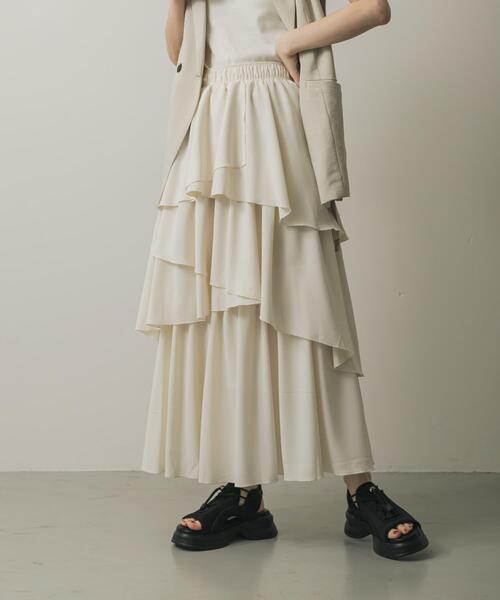 SENSE OF PLACE by URBAN RESEARCH(センスオブプレイスバイアーバンリサーチ)の「アシメティアードスカート(スカート・レディース・モカ/アイボリー/ブラック・ONE)」の4枚目の写真