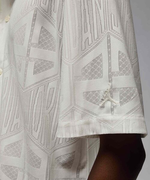 JORDAN BRAND（ジョーダンブランド）の「ジョーダン フライト メンズ ショートスリーブ ニット トップ / Jordan Flight Men's Short-Sleeve Knit Top HF9363-133 Sail（シャツ/ブラウス・メンズ・クリーム・XL/S/M/L/2XL）」の15枚目の写真