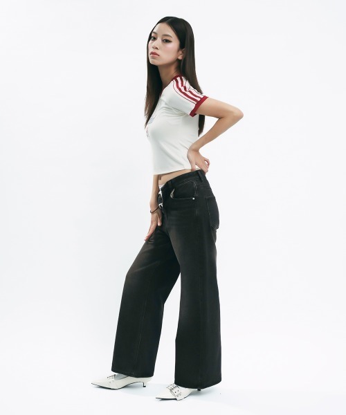 Clum(クルム)の「Vintage Wash Denim Pants / ヴィンテージウォッシュデニムパンツ(デニムパンツ・レディース・ブラック系・MEDIUM/SMALL)」の13枚目の写真