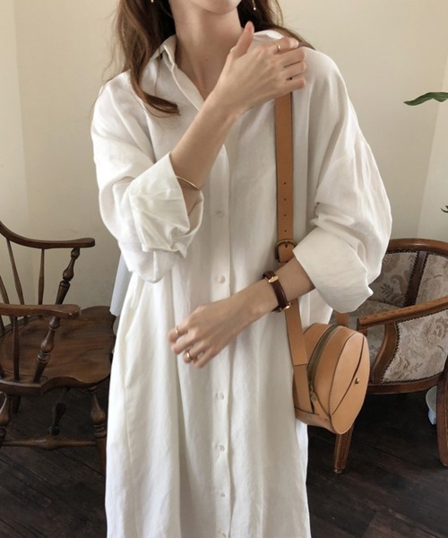VIBGYOR（ヴィブジョー）の「ルーズロングシャツワンピース /冷房対策 日焼け対策(CZ)（シャツワンピース・レディース・ホワイト/ライトブルー/ネイビー/ブラウン・FREE）」の19枚目の写真