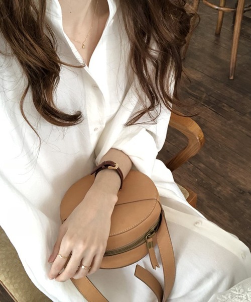VIBGYOR（ヴィブジョー）の「ルーズロングシャツワンピース /冷房対策 日焼け対策(CZ)（シャツワンピース・レディース・ホワイト/ライトブルー/ネイビー/ブラウン・FREE）」の18枚目の写真