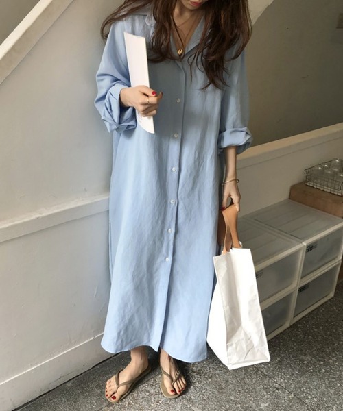 VIBGYOR（ヴィブジョー）の「ルーズロングシャツワンピース /冷房対策 日焼け対策(CZ)（シャツワンピース・レディース・ホワイト/ライトブルー/ネイビー/ブラウン・FREE）」の7枚目の写真