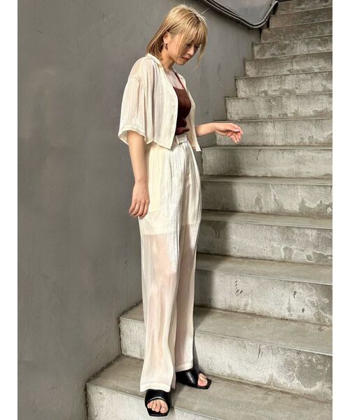 MURUA(ムルーア)の「【セットアップ対応】シャイニーシアーパンツ(その他パンツ・レディース・ライトグリーン/ブラック/アイボリー/ブラウン・1/2)」の12枚目の写真