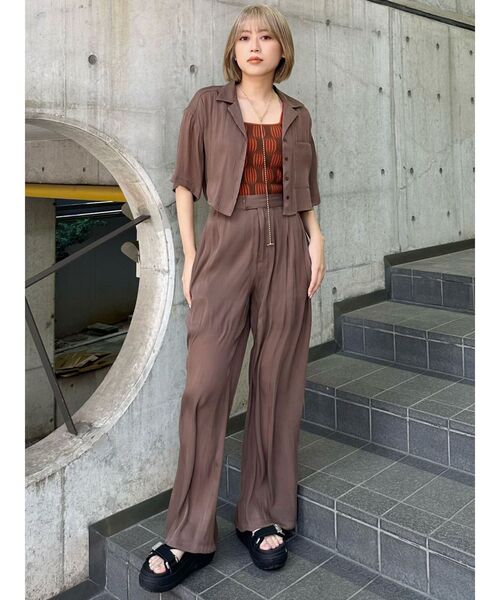 MURUA(ムルーア)の「【セットアップ対応】シャイニーシアーパンツ(その他パンツ・レディース・ライトグリーン/ブラック/アイボリー/ブラウン・1/2)」の14枚目の写真