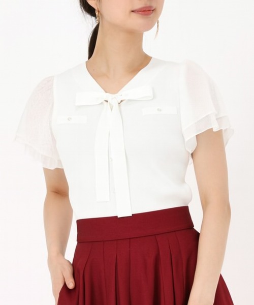 MISCH MASCH（ミッシュマッシュ）の「2025新作 ゴールド釦シアー袖ボウタイニット（ニット/セーター・レディース・ブラック/レッド/ホワイト/モカ・ﾌﾘ-）」の2枚目の写真