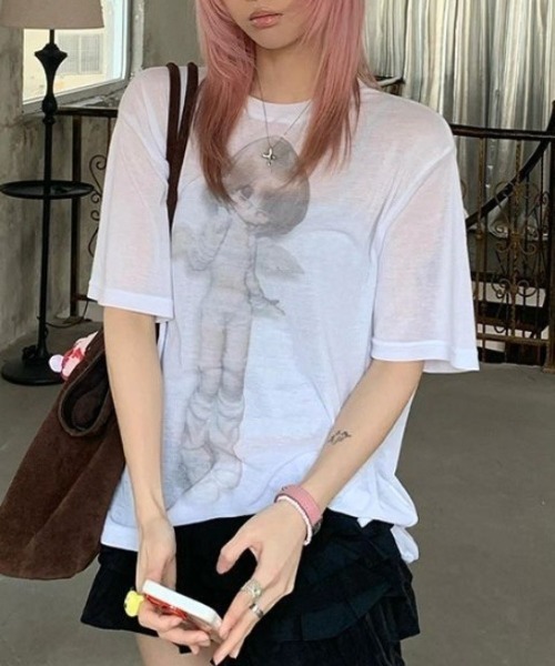 ViViDAY（ビビデー）の「ビッグシルエットデザイン天使プリント透け半袖ｔシャツ（Tシャツ/カットソー・レディース・ホワイト/グレー・M）」の14枚目の写真