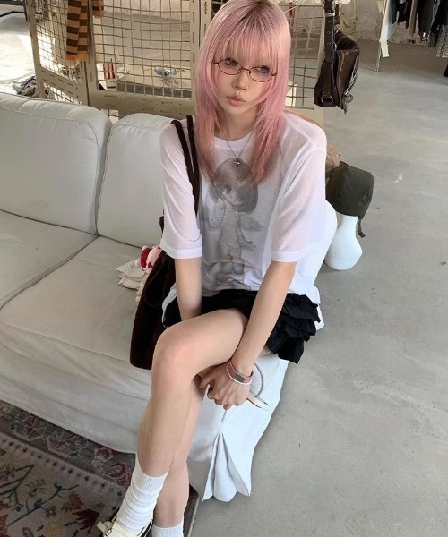 ViViDAY（ビビデー）の「ビッグシルエットデザイン天使プリント透け半袖ｔシャツ（Tシャツ/カットソー・レディース・ホワイト/グレー・M）」の16枚目の写真