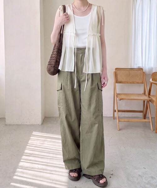 SELECT LEVERY(セレクトリベリー)の「チュールギャザーリボンベスト(ベスト・レディース・ブラック/ナチュラル・MEDIUM)」の16枚目の写真