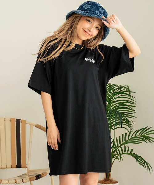 anap mimpi（アナップミンピ）の「BOHO Dream catcher メッセージ プリント ビッグ Tシャツ ワンピース（ワンピース・レディース・キナリ/ブラック・FREE）」の10枚目の写真