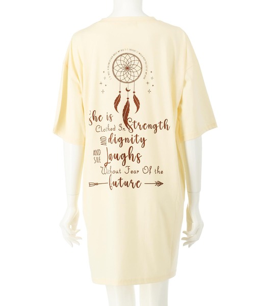 anap mimpi（アナップミンピ）の「BOHO Dream catcher メッセージ プリント ビッグ Tシャツ ワンピース（ワンピース・レディース・キナリ/ブラック・FREE）」の16枚目の写真