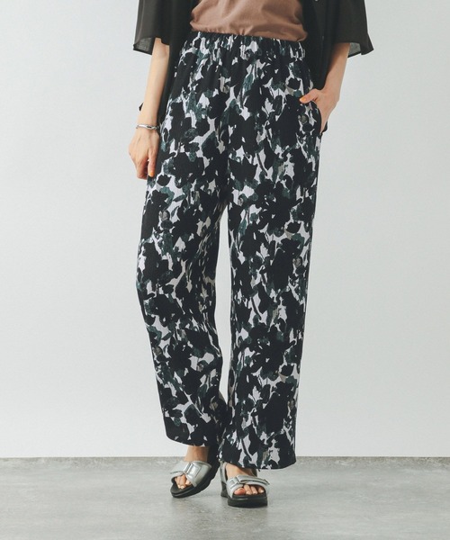 GLOBAL WORK（グローバルワーク）の「楊柳イージー柄パンツ/492315（その他パンツ・レディース・グレイッシュベージュ/ブラック系その他3/その他3/グリーン系その他2・LARGE/MEDIUM）」の11枚目の写真