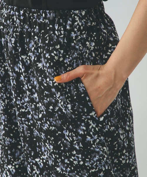 GLOBAL WORK（グローバルワーク）の「楊柳イージー柄パンツ/492315（その他パンツ・レディース・グレイッシュベージュ/ブラック系その他3/その他3/グリーン系その他2・LARGE/MEDIUM）」の21枚目の写真