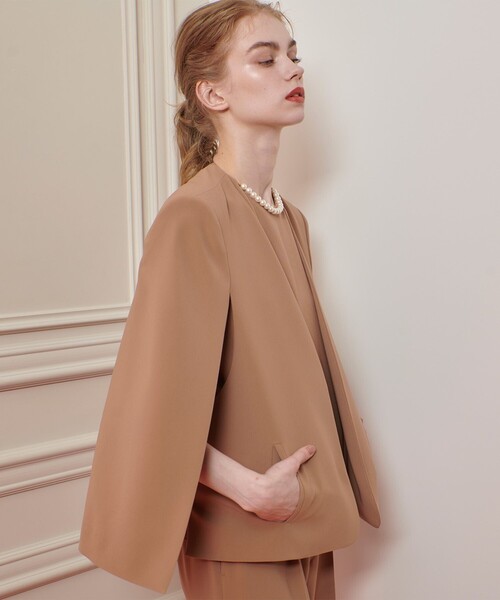 ◇ 【LOULOU WILLOUGHBY】リトルブラックケープジャケット（ノー