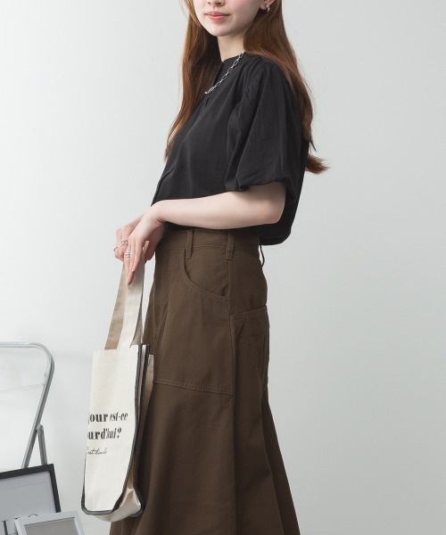 RCD（アールシーディー）の「ブラウス風パフスリーブカットソー（Tシャツ/カットソー・レディース・チャコールグレー/オフホワイト/ミント/ブラック/グレイッシュベージュ・M-L/4L～5L/LL～3L）」の17枚目の写真