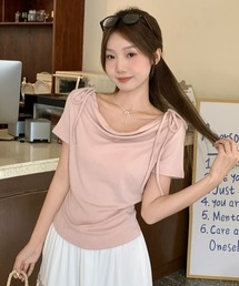 オフショルダー」に該当するトップス（ピンク/桃色系