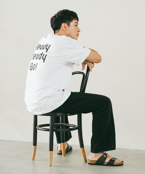 EDIFICE（エディフィス）の「Ready Steady Go! / レディーステディゴー 別注 プリント Tシャツ（Tシャツ/カットソー・メンズ・イエロー/ブラック/ブルー/ホワイト/レッド/グリーン・MEDIUM/LARGE）」の7枚目の写真