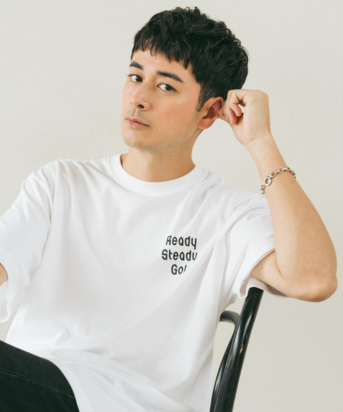 EDIFICE（エディフィス）の「Ready Steady Go! / レディーステディゴー 別注 プリント Tシャツ（Tシャツ/カットソー・メンズ・イエロー/ブラック/ブルー/ホワイト/レッド/グリーン・MEDIUM/LARGE）」の17枚目の写真