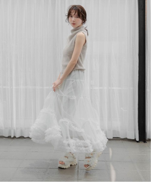 RANDA(ランダ)の「ハイネックフェザータンクトップニット(ニット/セーター・レディース・パープル/グレー/ワイン/ブラック・FREE)」の5枚目の写真