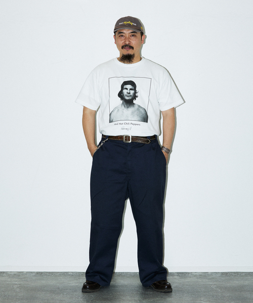 JOURNAL STANDARD(ジャーナルスタンダード)の「レッドホットチリペッパーズ by ロス・ハルフィン プリント Tシャツ(Tシャツ/カットソー・メンズ・ホワイト/ブラック/ライトホワイト/ブラック系その他/ホワイト系その他/ホワイト×ホワイト/ブラックミックス・MEDIUM/SMALL/X-LARGE/LARGE)」の21枚目の写真