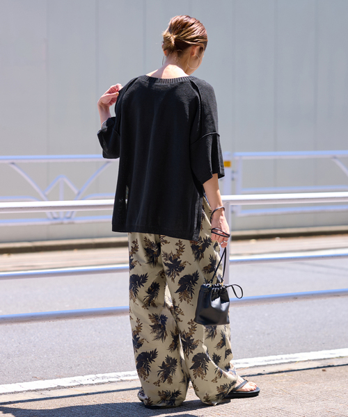 FRAMeWORK（フレームワーク）の「ボタニカルプリントイージーパンツ（スラックス・レディース・ベージュ/ブラウン・38/36）」の4枚目の写真