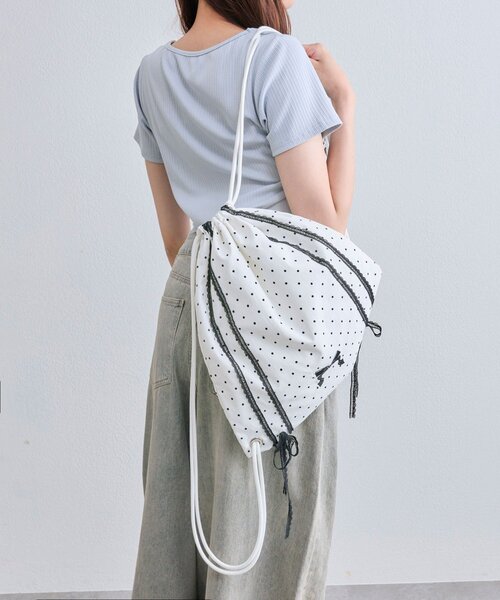 OLIVE des OLIVE（オリーブデオリーブ）の「レースリボンナップサック（バックパック/リュック・レディース・オフホワイト/ピンク/ライトグレー・FREE）」の20枚目の写真