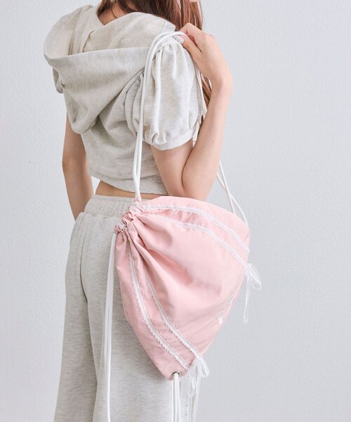 OLIVE des OLIVE（オリーブデオリーブ）の「レースリボンナップサック（バックパック/リュック・レディース・オフホワイト/ピンク/ライトグレー・FREE）」の9枚目の写真