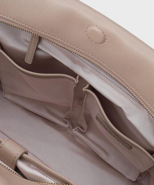 INDIVI（インディヴィ）の「【収納力◎／A4サイズ対応】シゴデキバッグ（トートバッグ・レディース・サンドベージュ/ブラック/チャコールグレー・00）」の16枚目の写真