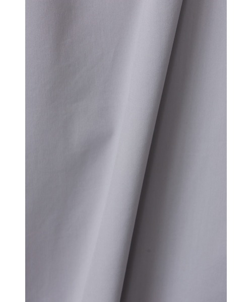 CINOH（チノ）の「SUPIMA C/PE/PU ZIP SLEEVE SHIRT（シャツ/ブラウス・レディース・ホワイト/ブラック/グレー・36/38）」の5枚目の写真